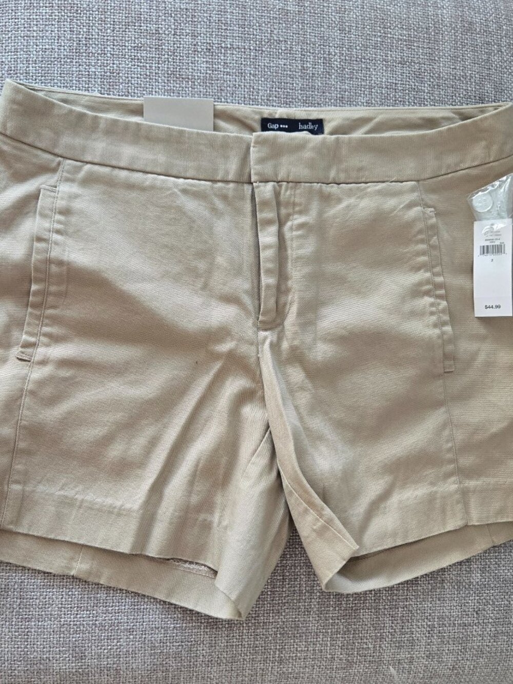 Title: Gap Factory Hadley Khaki Tailored Shorts Size 2 NWT
